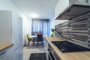 Aracic apartments, Solin